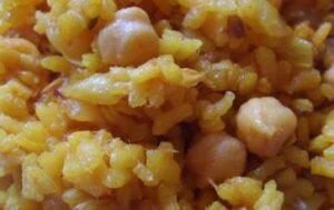 Arroz con Paticas de Cochino y Garbanzos: Domingo Familiar Cañadero